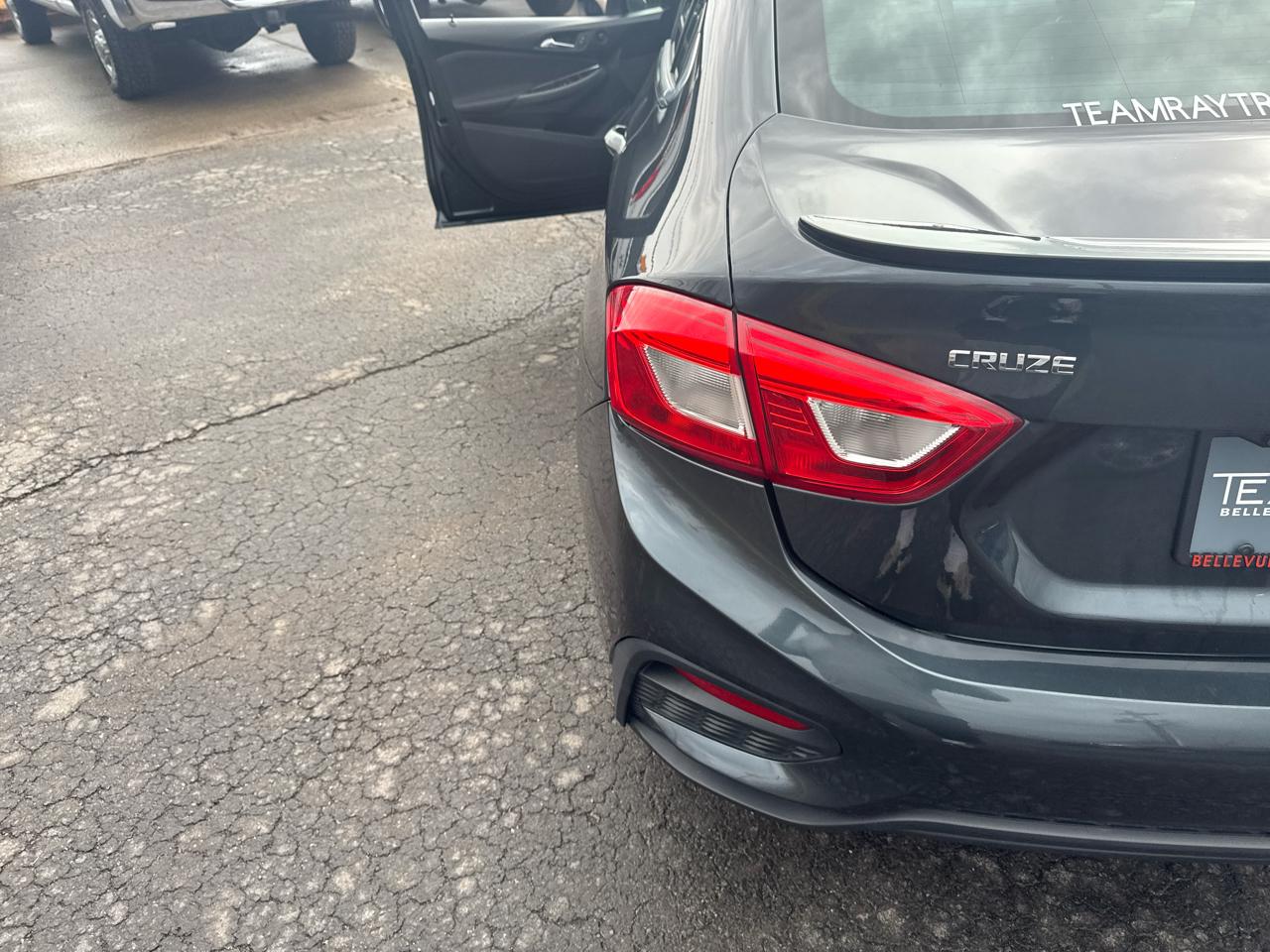 Chevrolet Cruze 4dr Sdn 1.4L LT w/1SC 2017