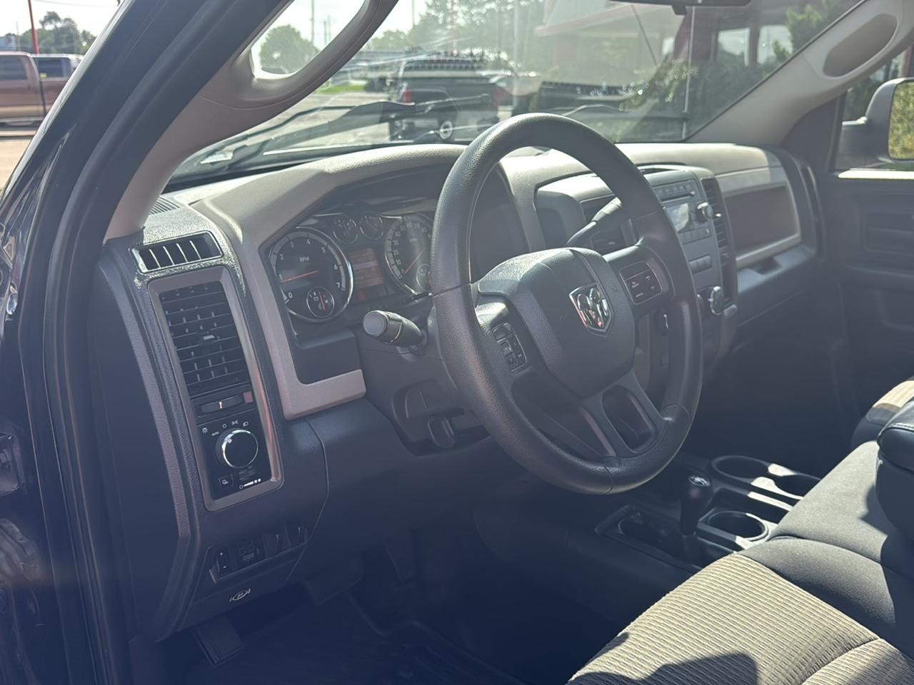 RAM 2500 4WD Crew Cab 149" ST 2012