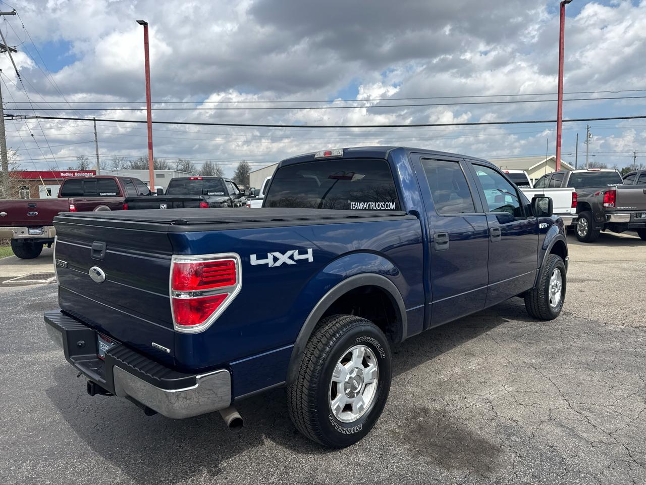 Ford F-150 4WD SuperCrew 145" XLT 2012