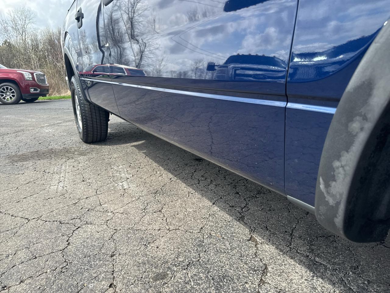 Ford F-150 4WD SuperCrew 145" XLT 2012