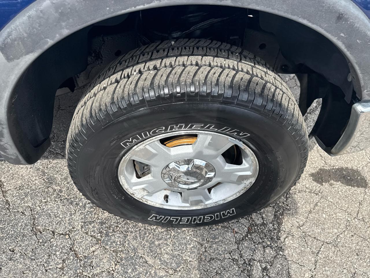 Ford F-150 4WD SuperCrew 145" XLT 2012