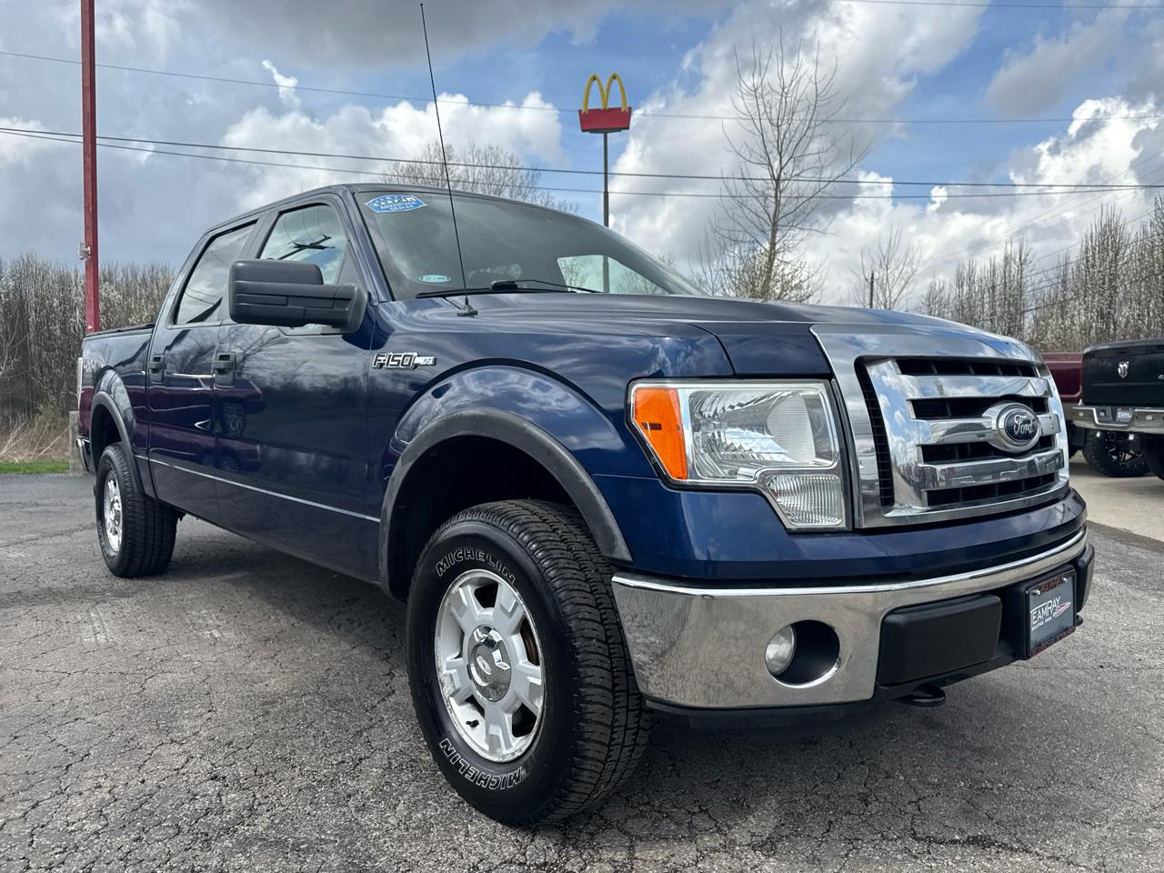 Ford F-150 4WD SuperCrew 145" XLT 2012