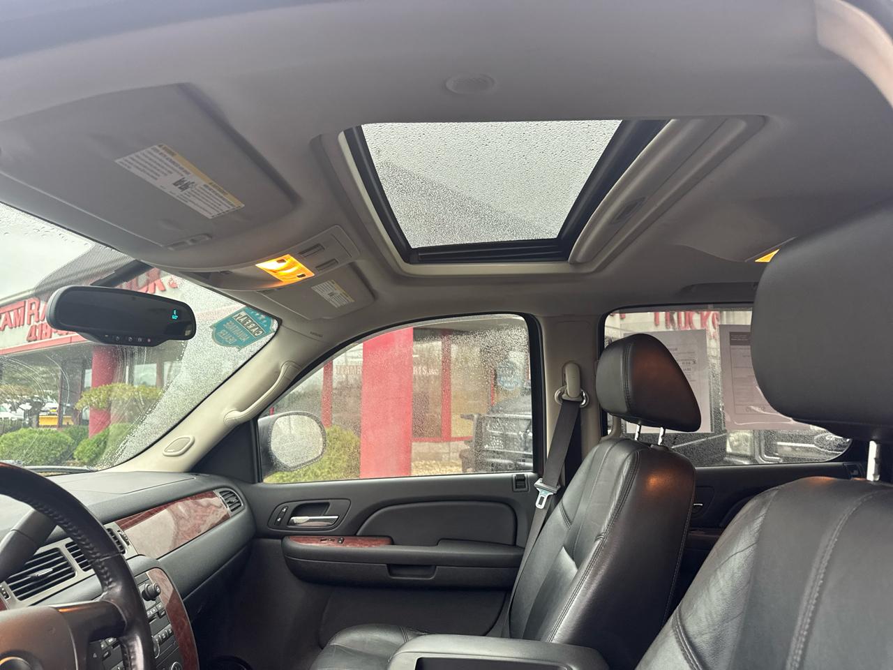 Chevrolet Tahoe 4WD 4dr 1500 LT w/3LT 2008