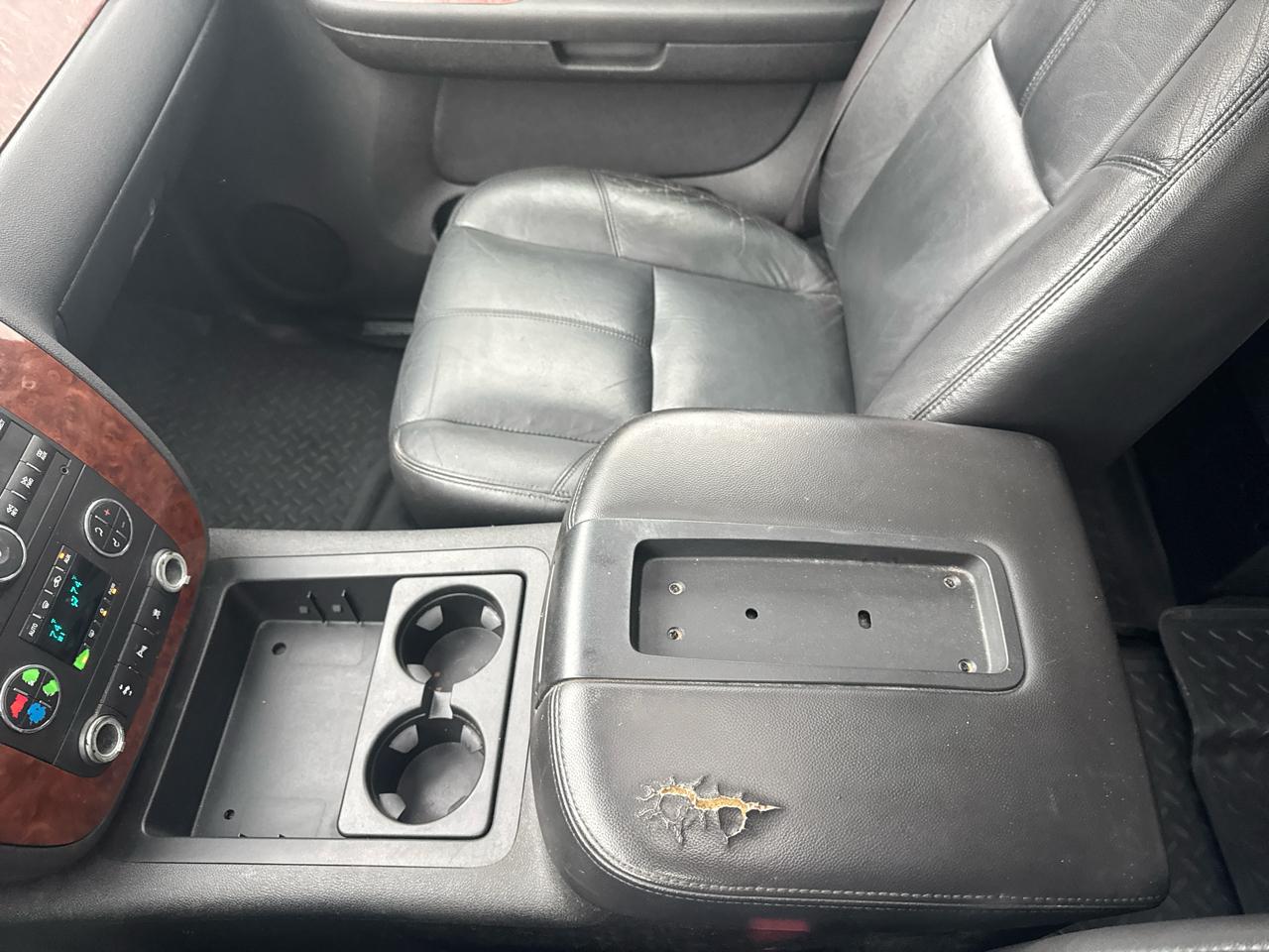 Chevrolet Tahoe 4WD 4dr 1500 LT w/3LT 2008