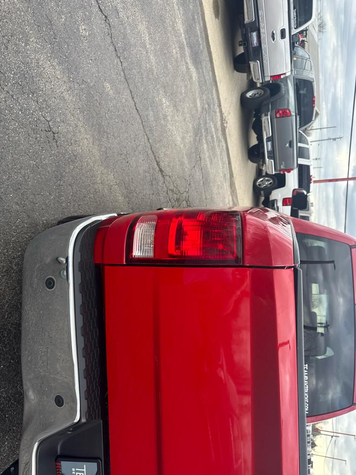 RAM 2500 Tradesman 4x4 Crew Cab 6'4" Box 2017