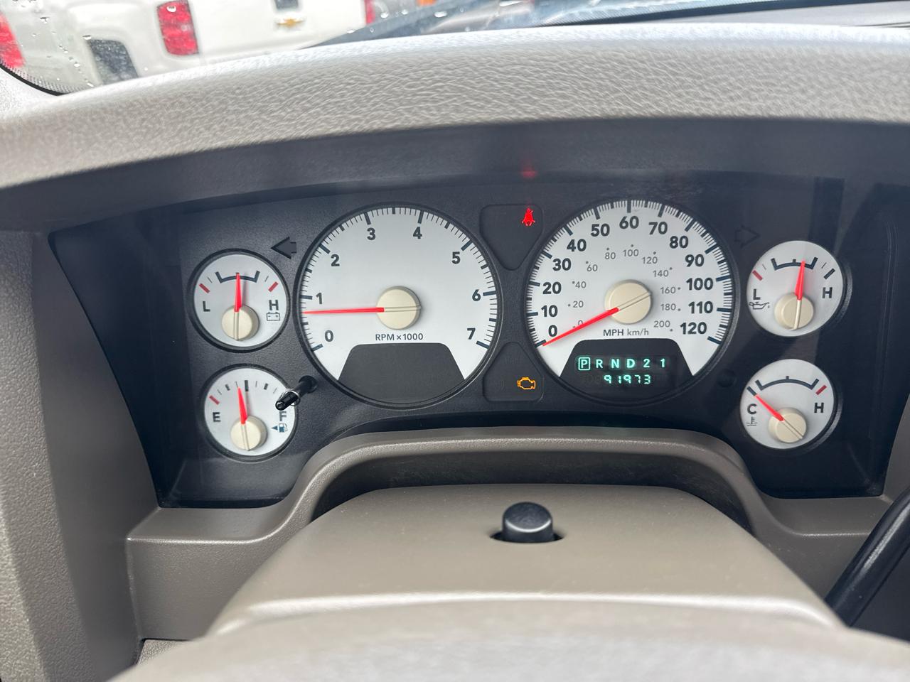 Dodge Ram 2500 4WD Reg Cab 140.5" ST 2007