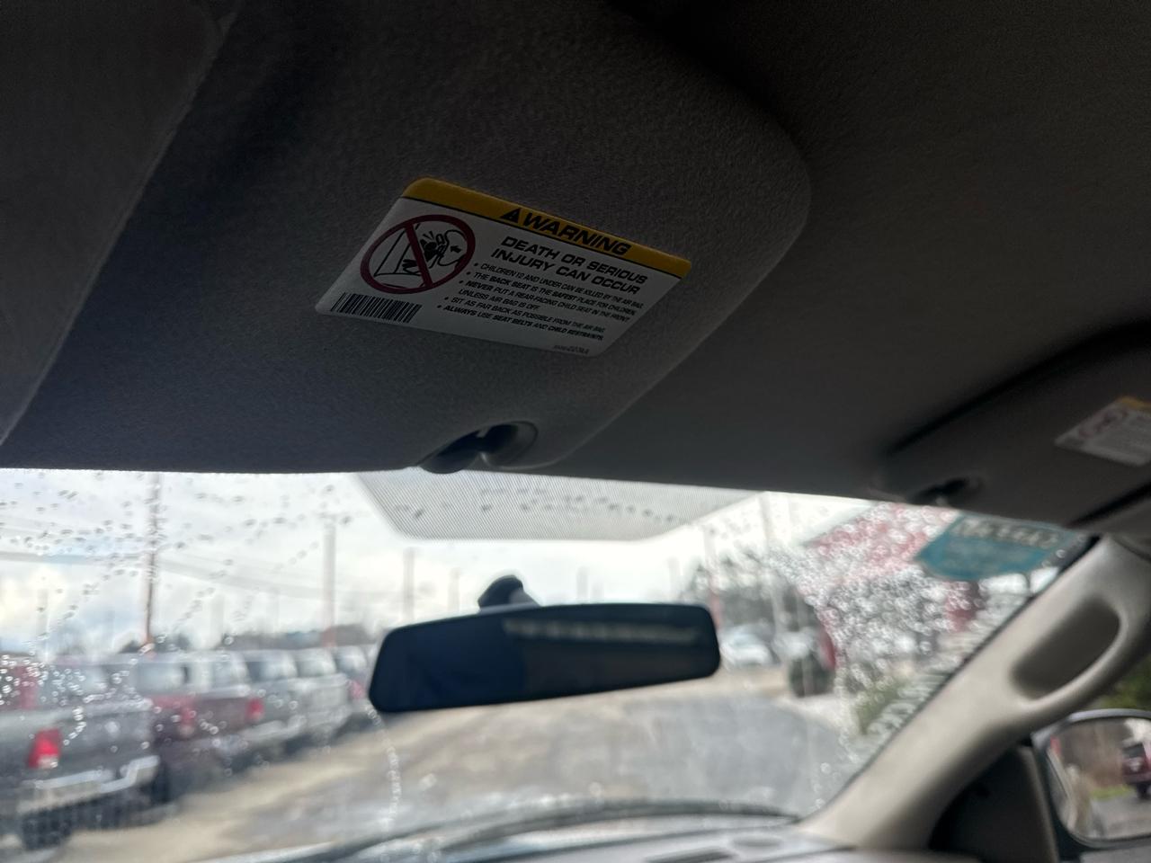 Dodge Ram 2500 4WD Reg Cab 140.5" ST 2007