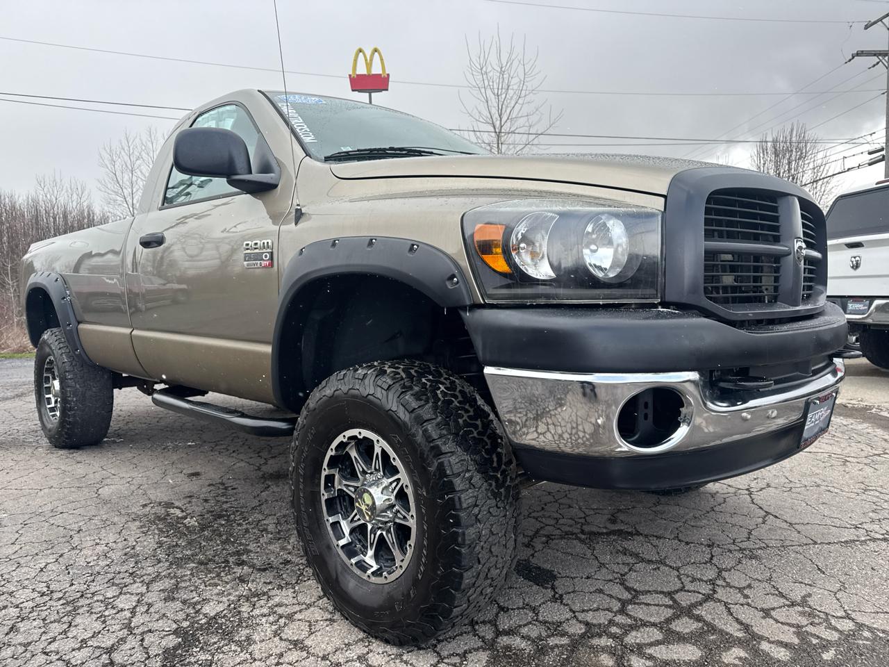 Dodge Ram 2500 4WD Reg Cab 140.5" ST 2007