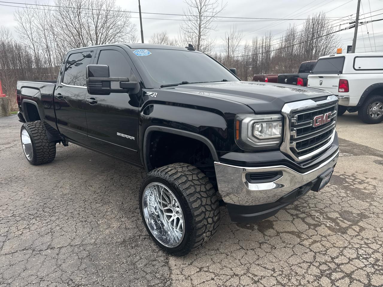 GMC Sierra 1500 4WD Crew Cab 153.0" SLE 2017