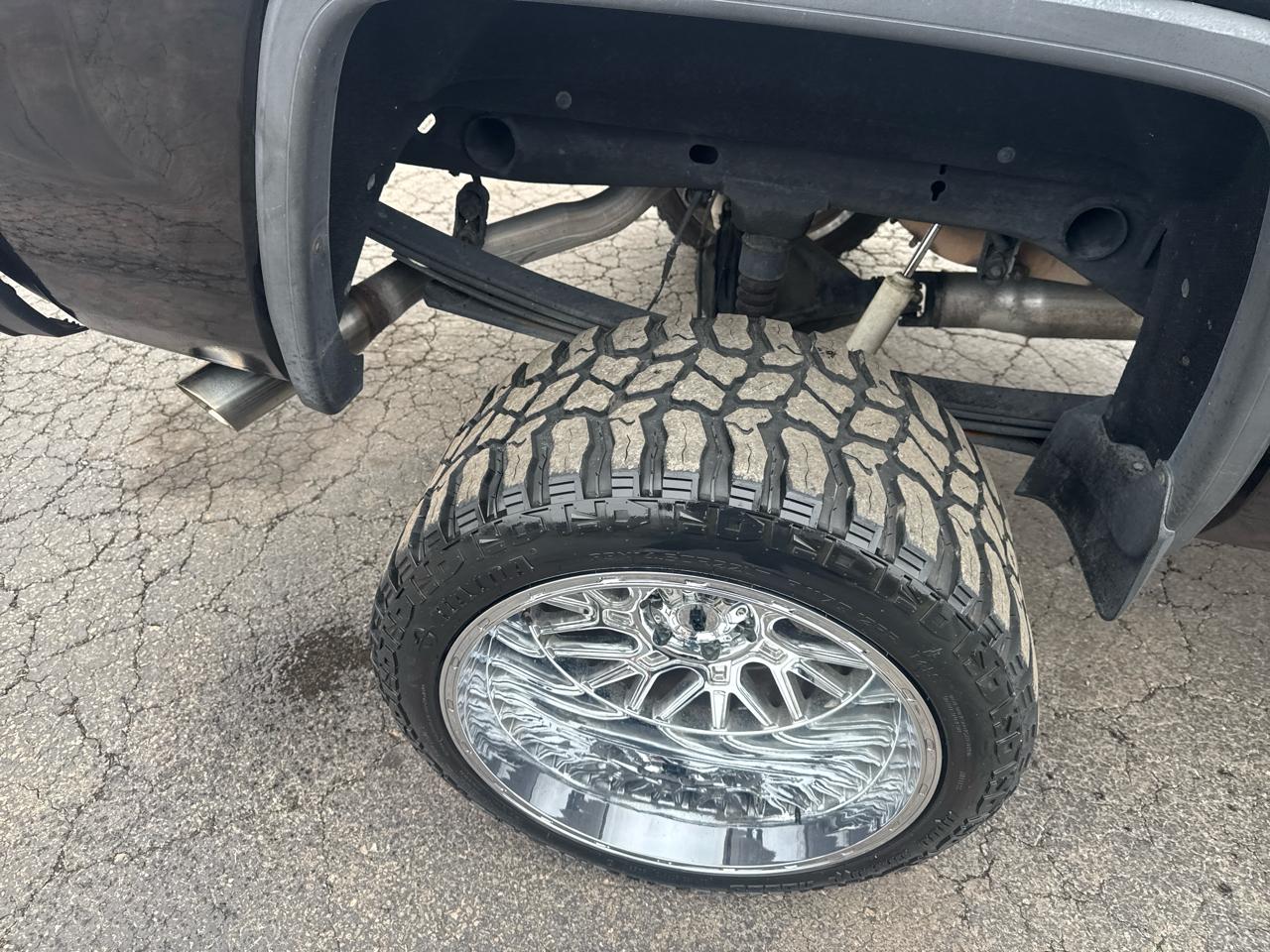 GMC Sierra 1500 4WD Crew Cab 153.0" SLE 2017