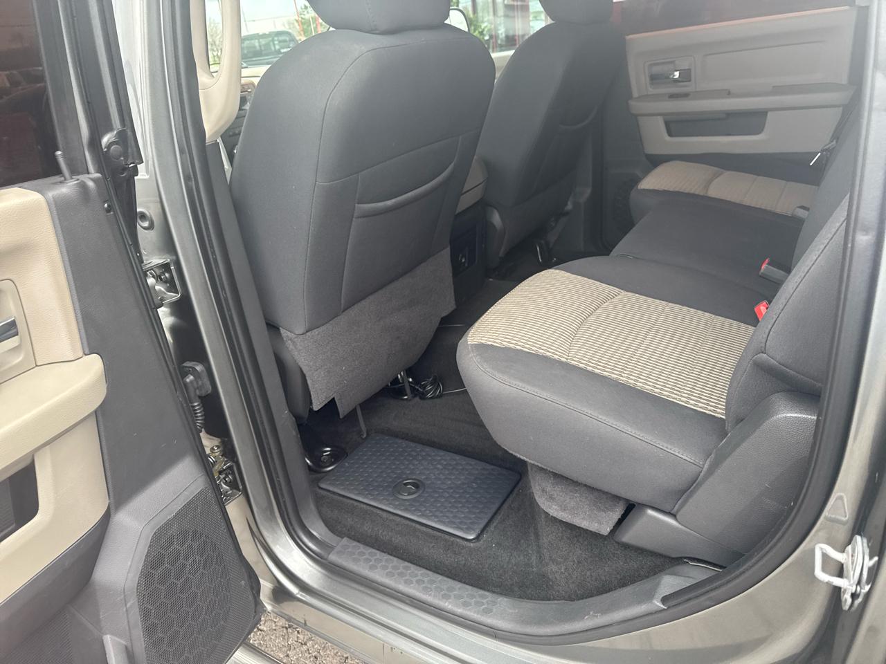 RAM 2500 4WD Crew Cab 149" Big Horn 2011