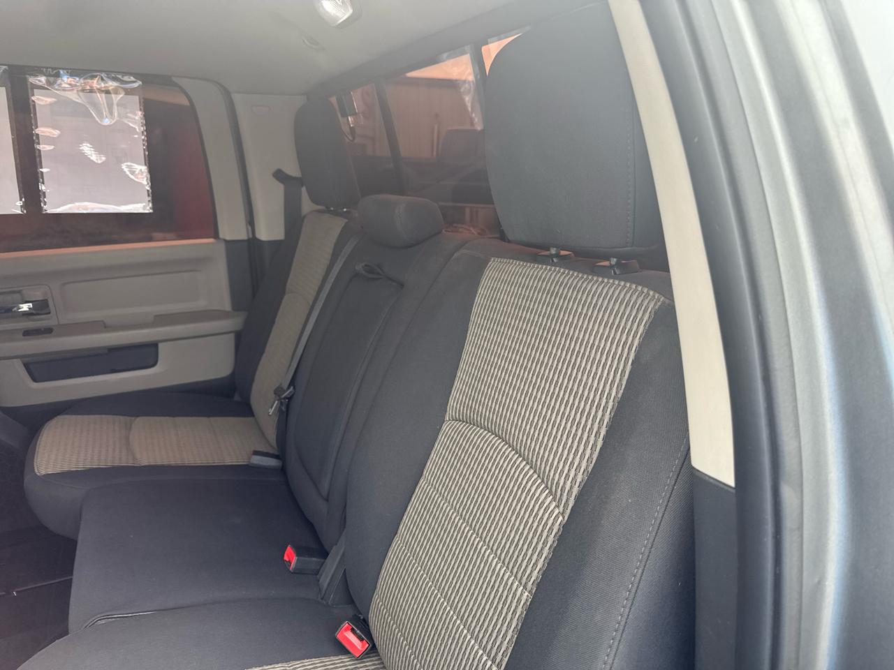 RAM 2500 4WD Crew Cab 149" Big Horn 2011