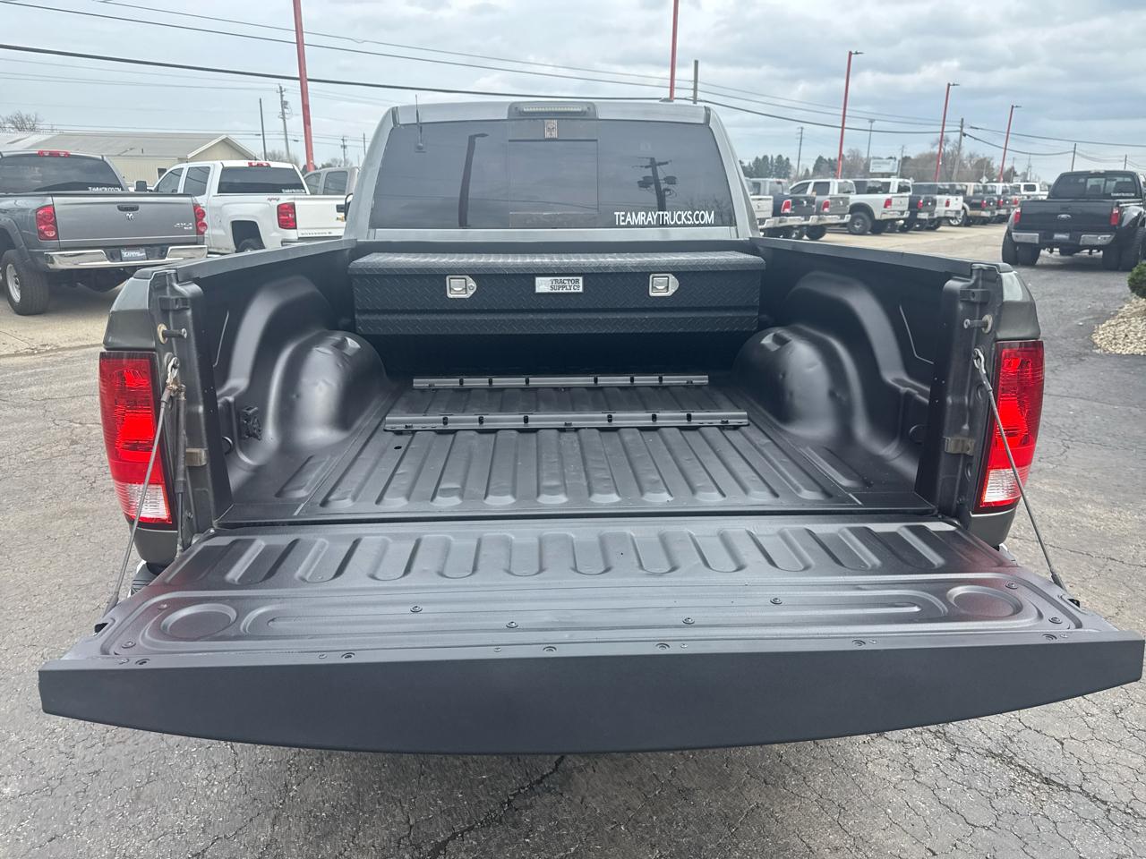 RAM 2500 4WD Crew Cab 149" Big Horn 2011