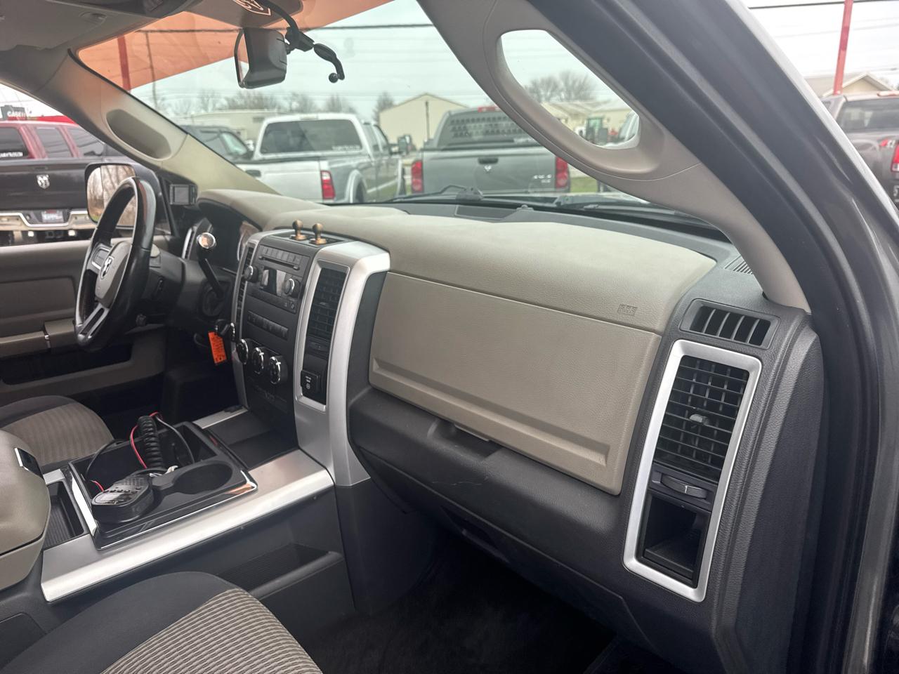 RAM 2500 4WD Crew Cab 149" Big Horn 2011