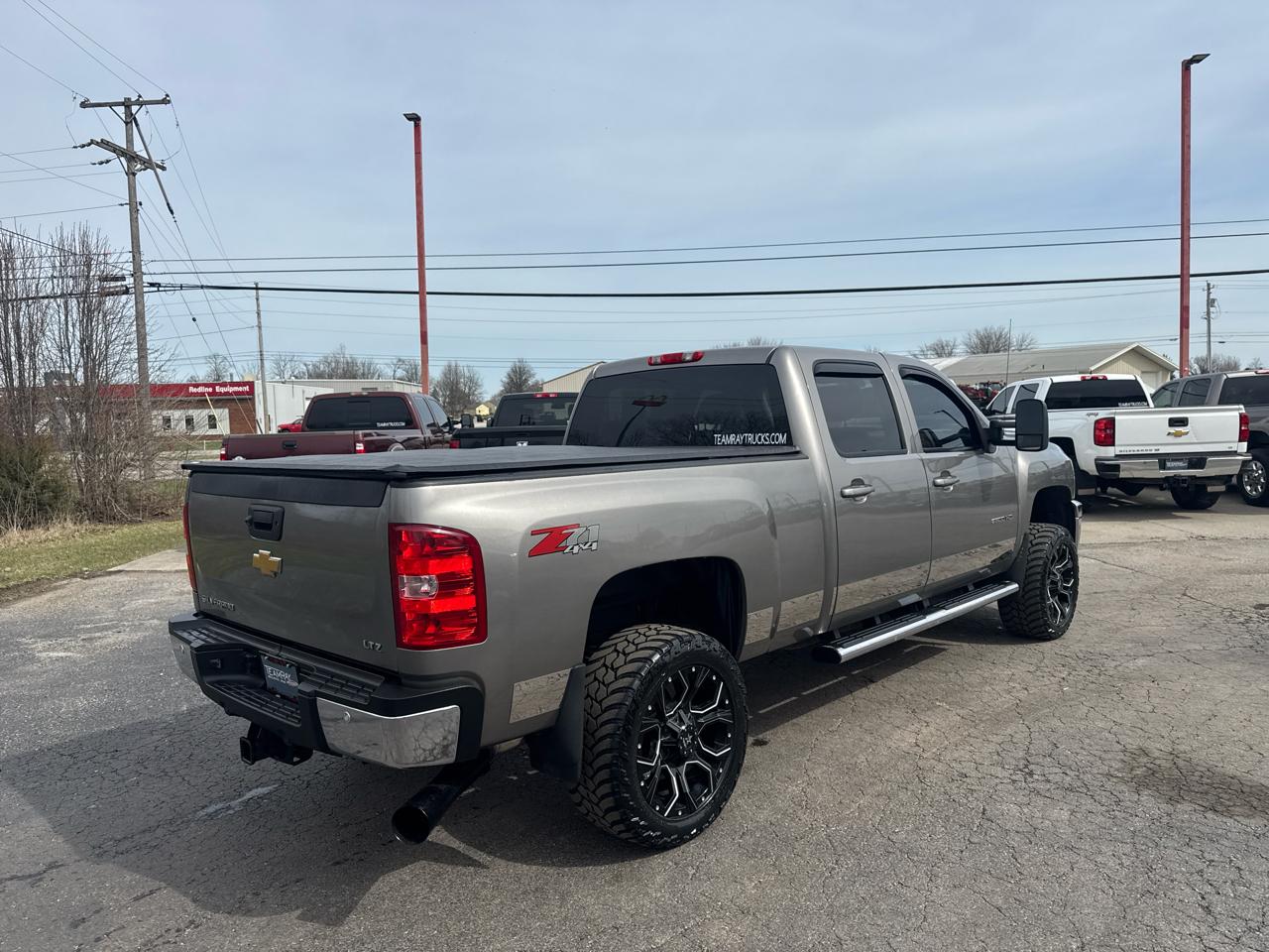 Chevrolet Silverado 2500HD 4WD Crew Cab 153.7" LTZ 2012