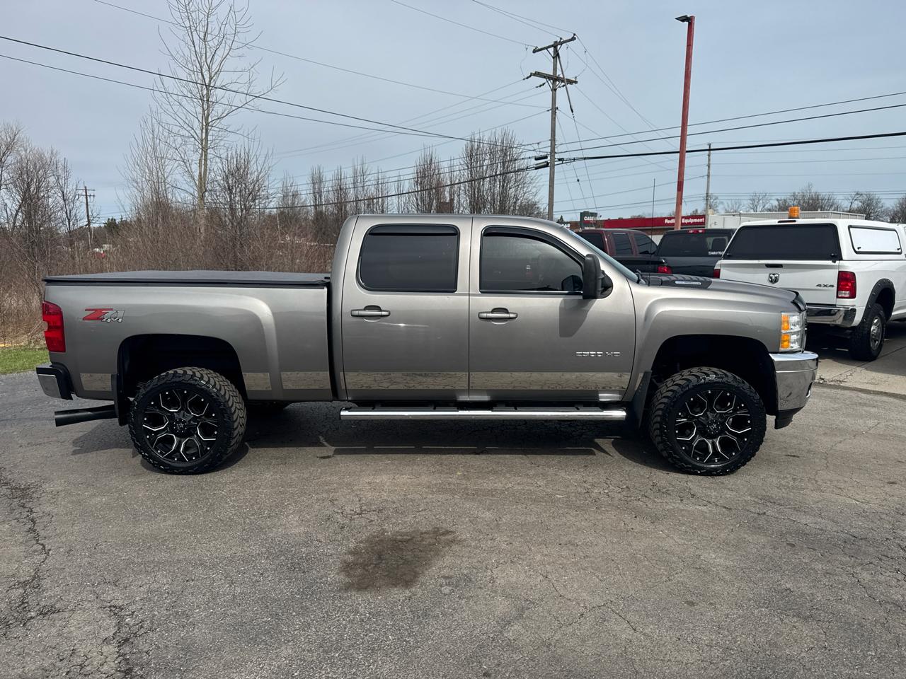 Chevrolet Silverado 2500HD 4WD Crew Cab 153.7" LTZ 2012