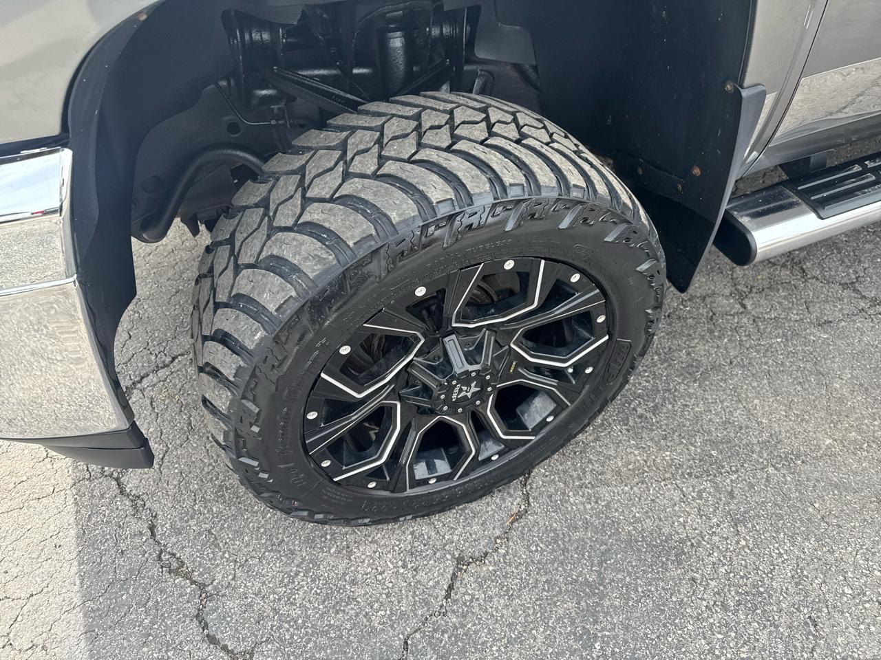 Chevrolet Silverado 2500HD 4WD Crew Cab 153.7" LTZ 2012