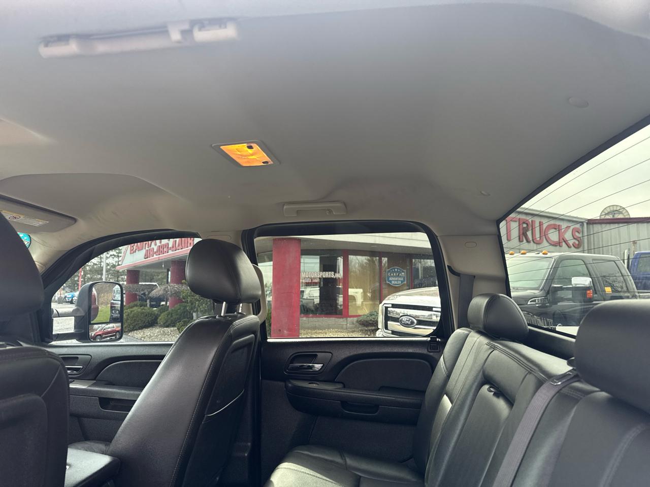 Chevrolet Silverado 2500HD 4WD Crew Cab 153.7" LTZ 2012