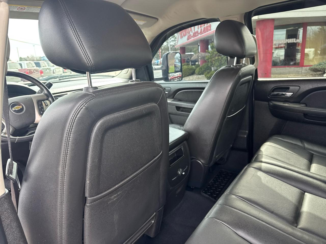 Chevrolet Silverado 2500HD 4WD Crew Cab 153.7" LTZ 2012