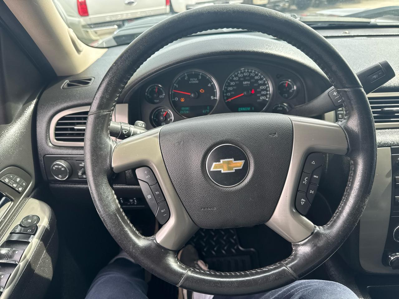 Chevrolet Silverado 2500HD 4WD Crew Cab 153.7" LTZ 2012