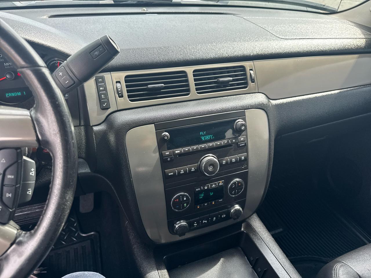 Chevrolet Silverado 2500HD 4WD Crew Cab 153.7" LTZ 2012