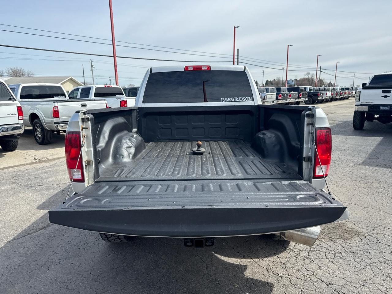 RAM 2500 4WD Crew Cab 149" Tradesman 2015