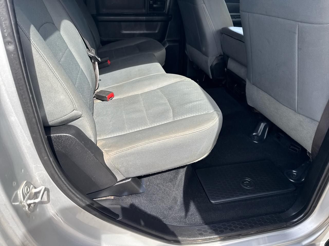 RAM 2500 4WD Crew Cab 149" Tradesman 2015