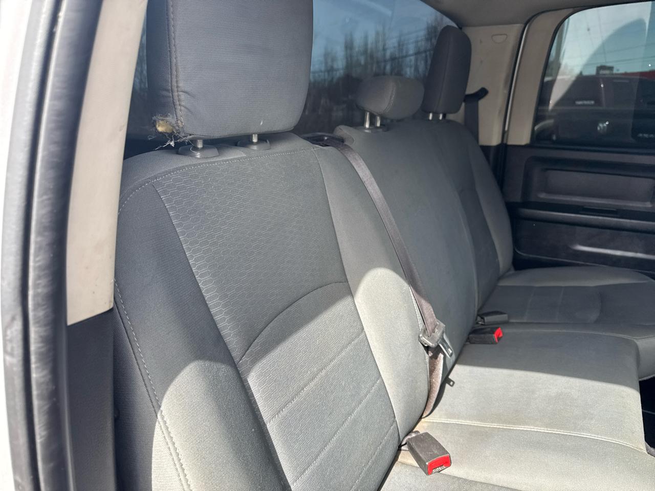 RAM 2500 4WD Crew Cab 149" Tradesman 2015