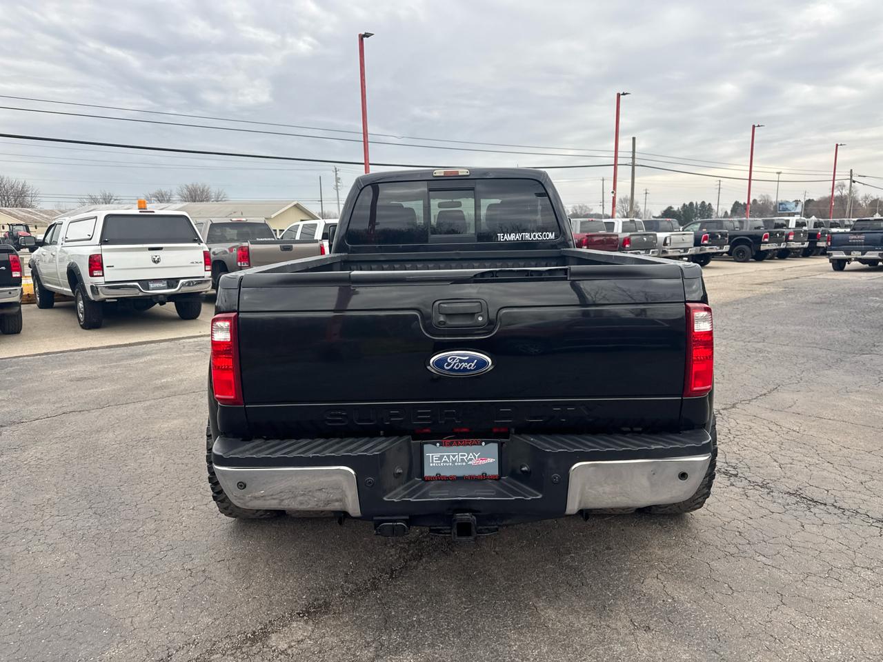 Ford Super Duty F-350 DRW 4WD Crew Cab 172" Lariat 2012