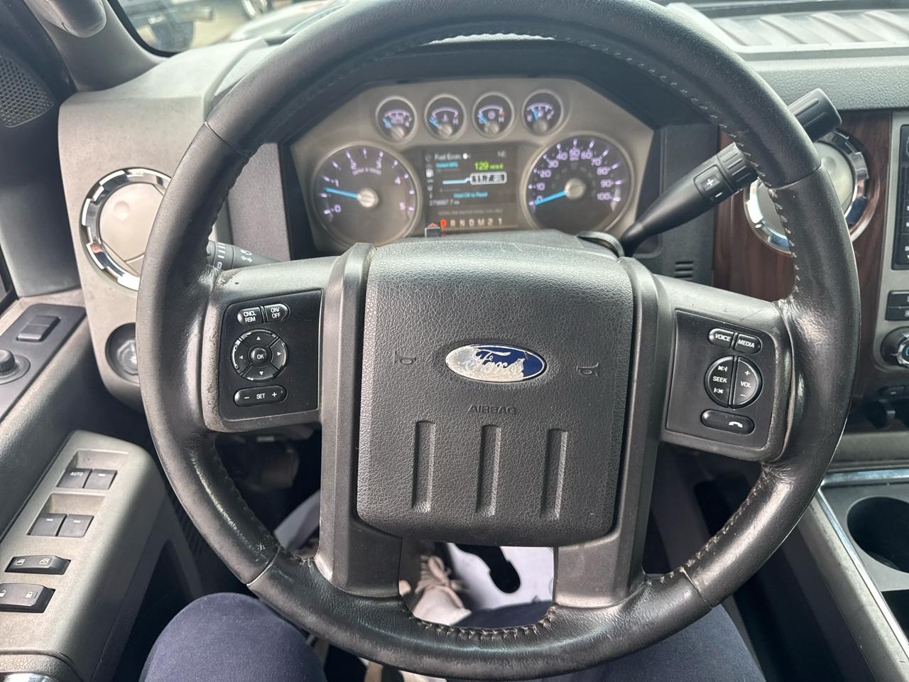 Ford Super Duty F-350 DRW 4WD Crew Cab 172" Lariat 2012