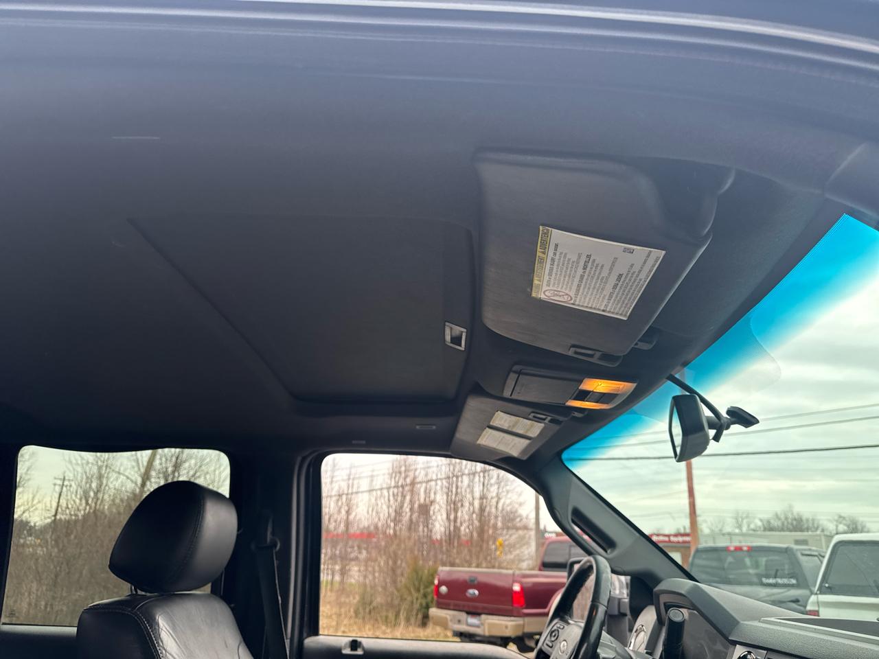 Ford Super Duty F-350 DRW 4WD Crew Cab 172" Lariat 2012