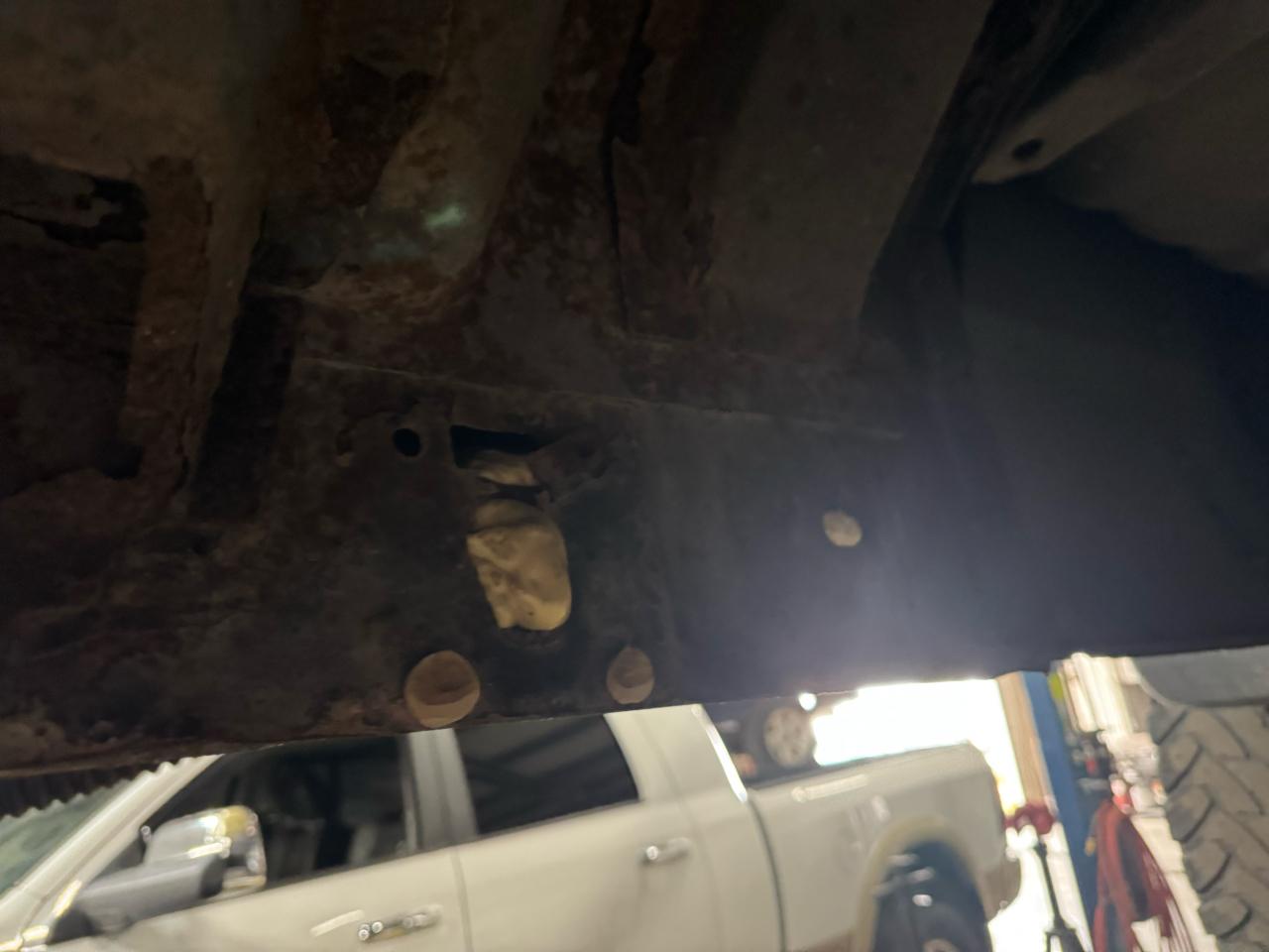 Ford Super Duty F-350 DRW 4WD Crew Cab 172" Lariat 2012