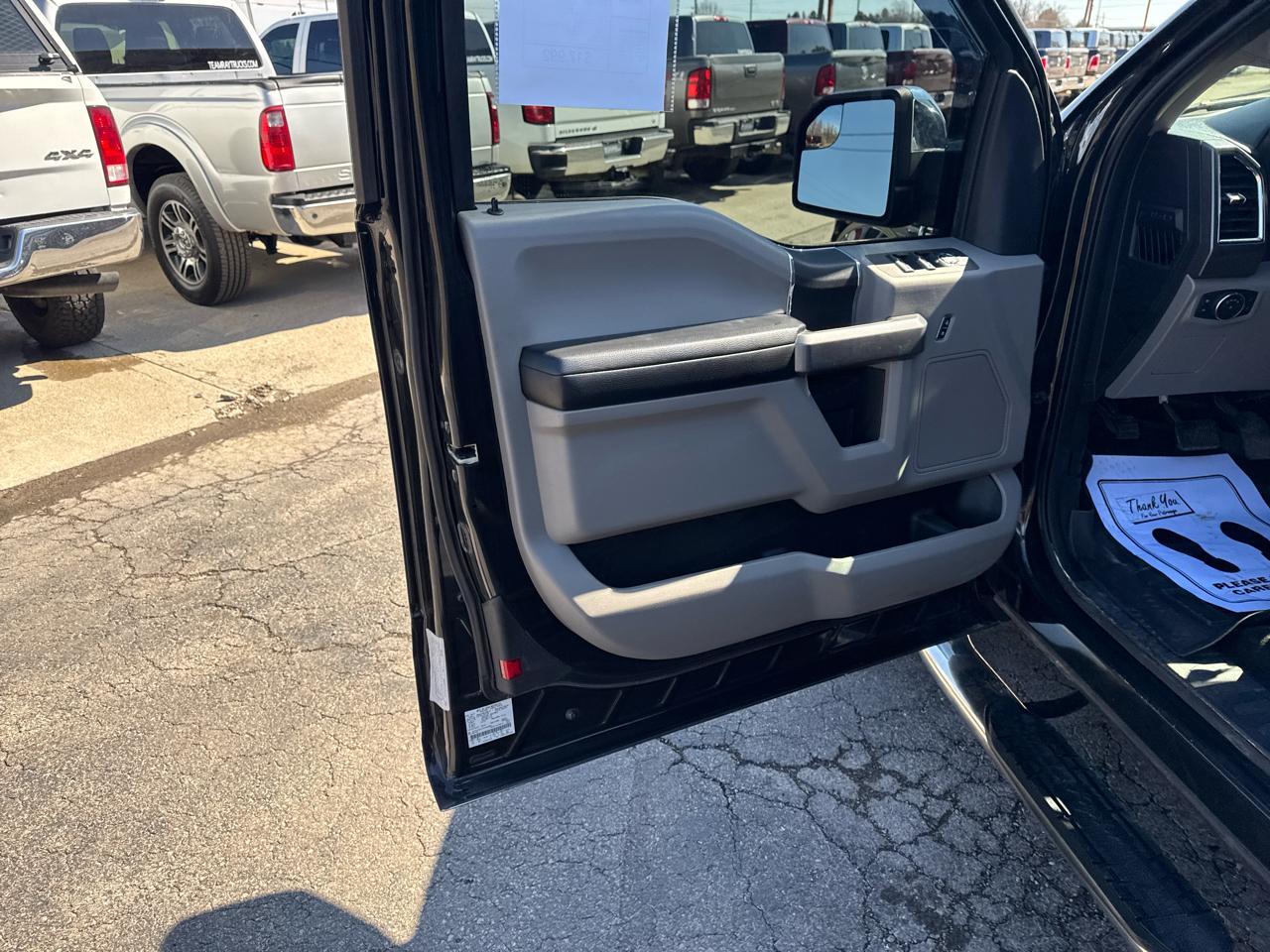 Ford F-150 4WD SuperCab 145" XLT 2015