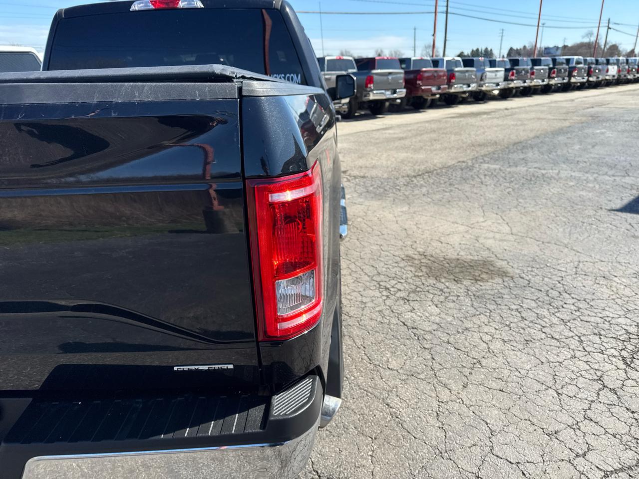 Ford F-150 4WD SuperCab 145" XLT 2015