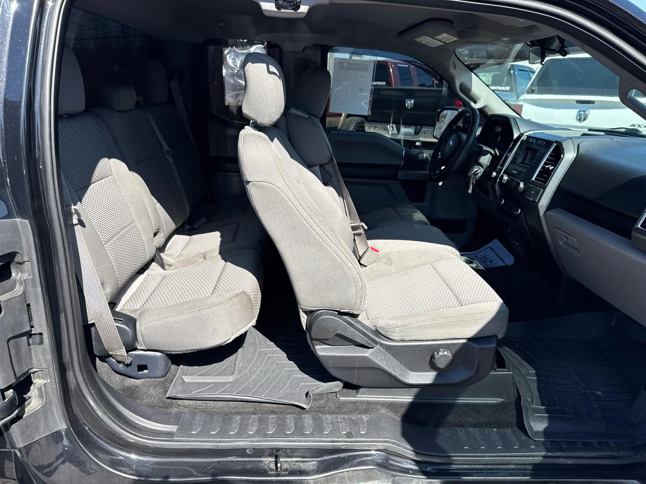 Ford F-150 4WD SuperCab 145" XLT 2015