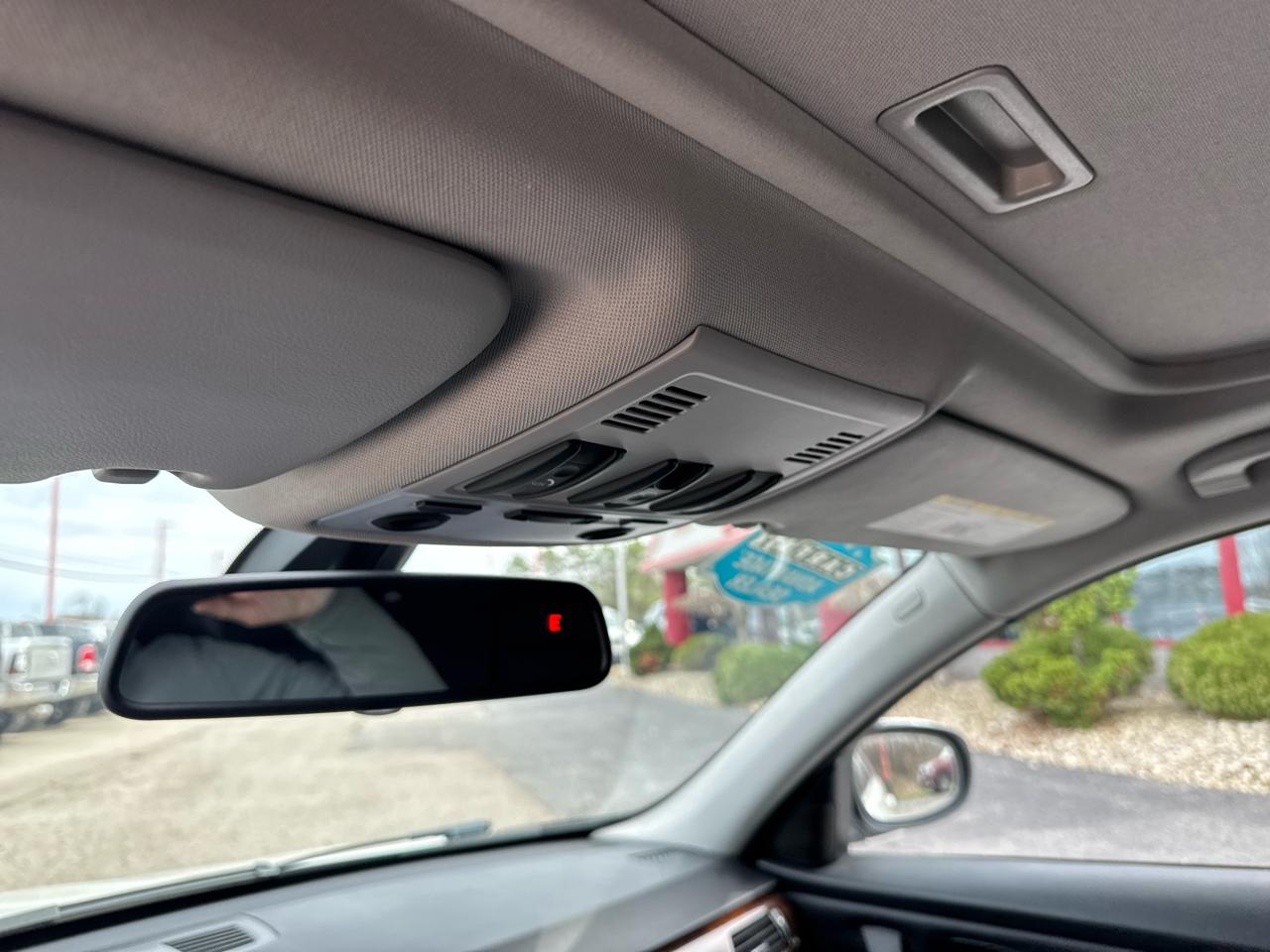 BMW 3 Series 4dr Sdn 328i xDrive AWD SULEV South Africa 2011