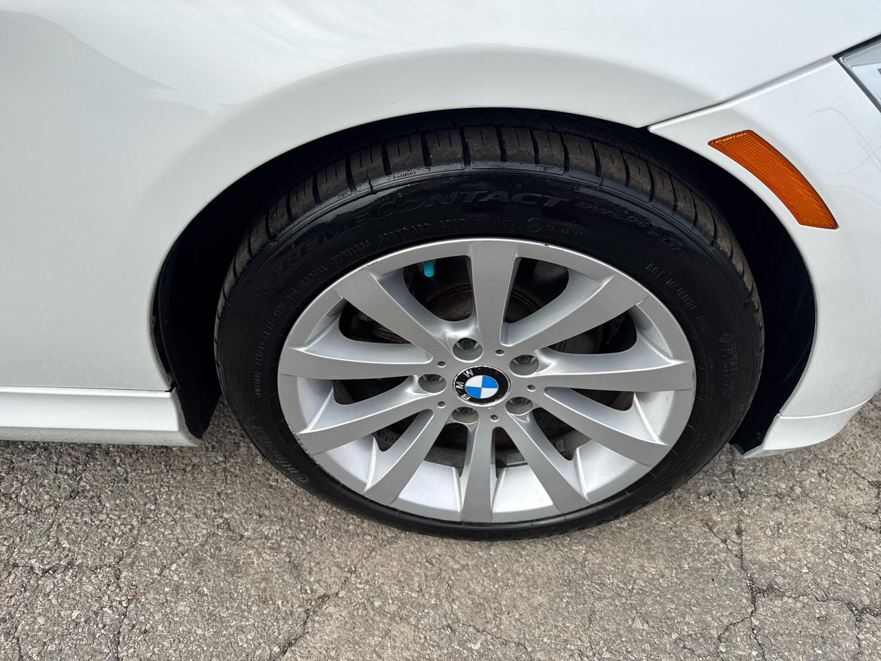 BMW 3 Series 4dr Sdn 328i xDrive AWD SULEV South Africa 2011