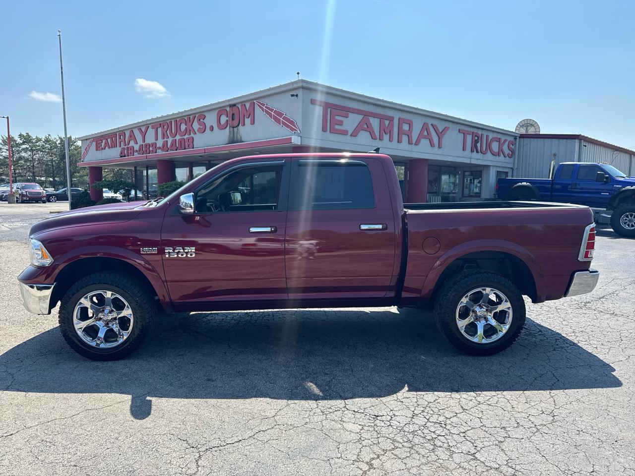 RAM 1500 Laramie 4x4 Crew Cab 5'7" Box 2017