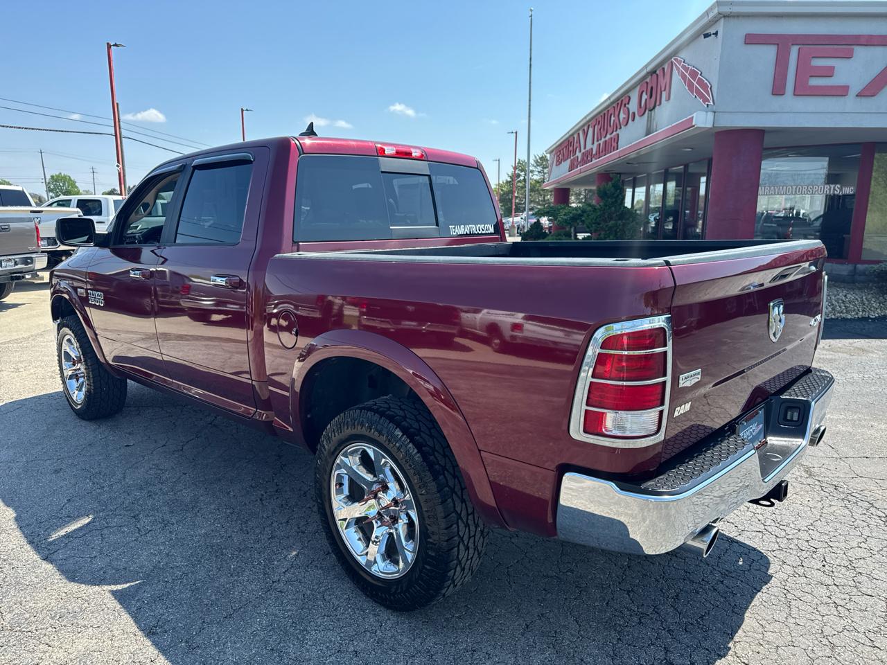 RAM 1500 Laramie 4x4 Crew Cab 5'7" Box 2017