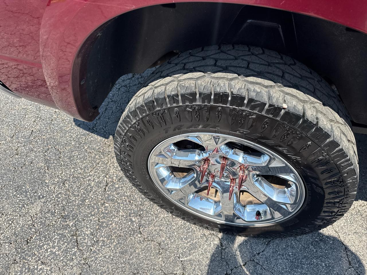 RAM 1500 Laramie 4x4 Crew Cab 5'7" Box 2017