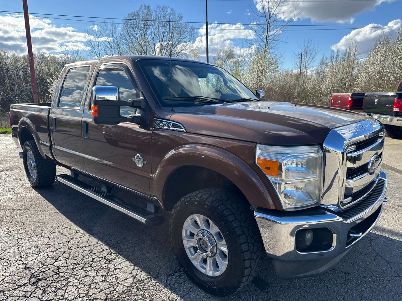 Ford Super Duty F-250 SRW 4WD Crew Cab 156" Lariat 2011
