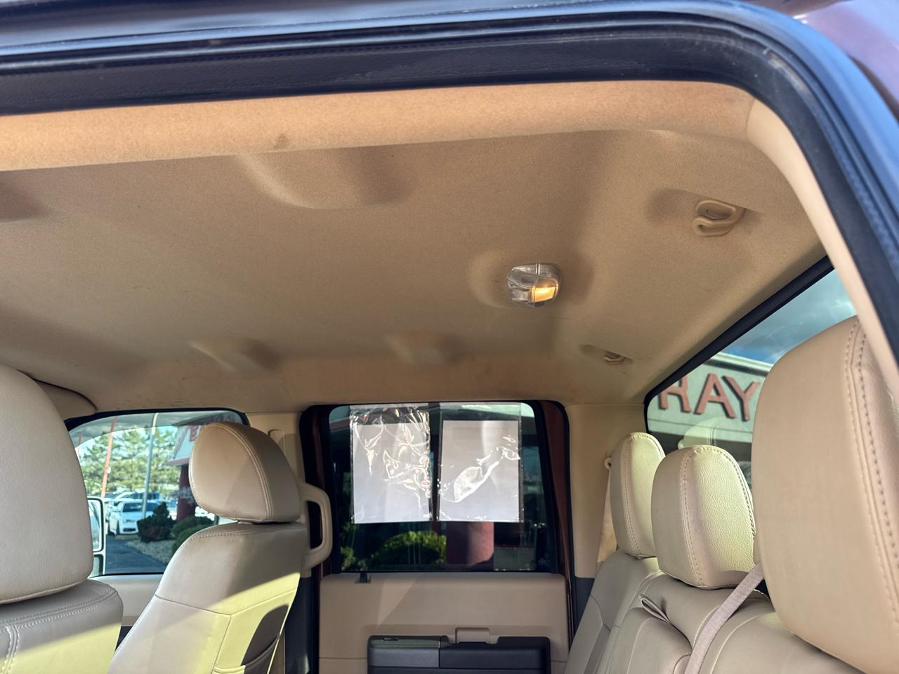 Ford Super Duty F-250 SRW 4WD Crew Cab 156" Lariat 2011