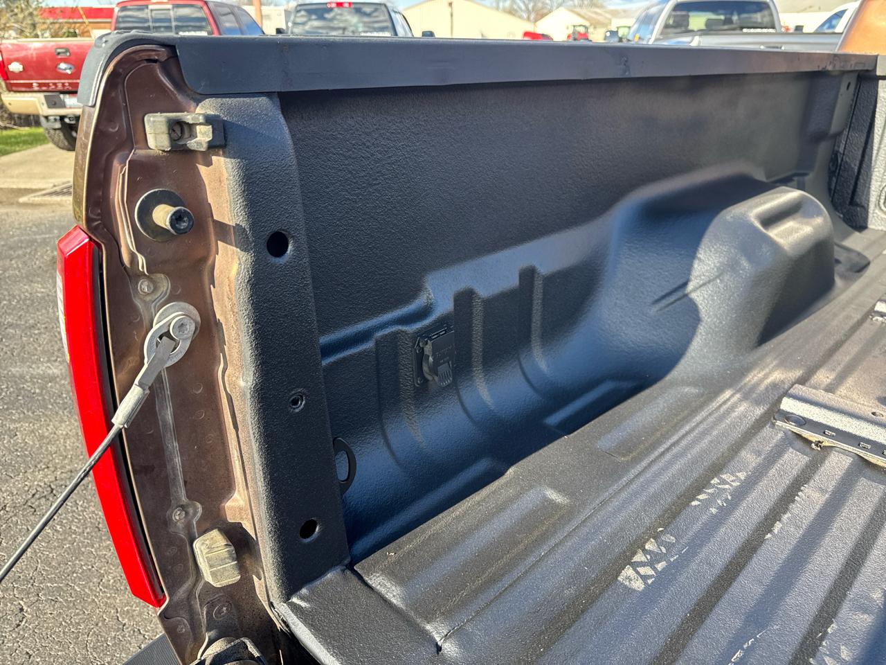 Ford Super Duty F-250 SRW 4WD Crew Cab 156" Lariat 2011