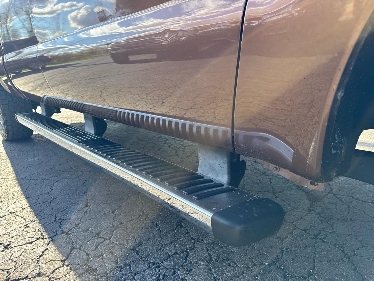 Ford Super Duty F-250 SRW 4WD Crew Cab 156" Lariat 2011