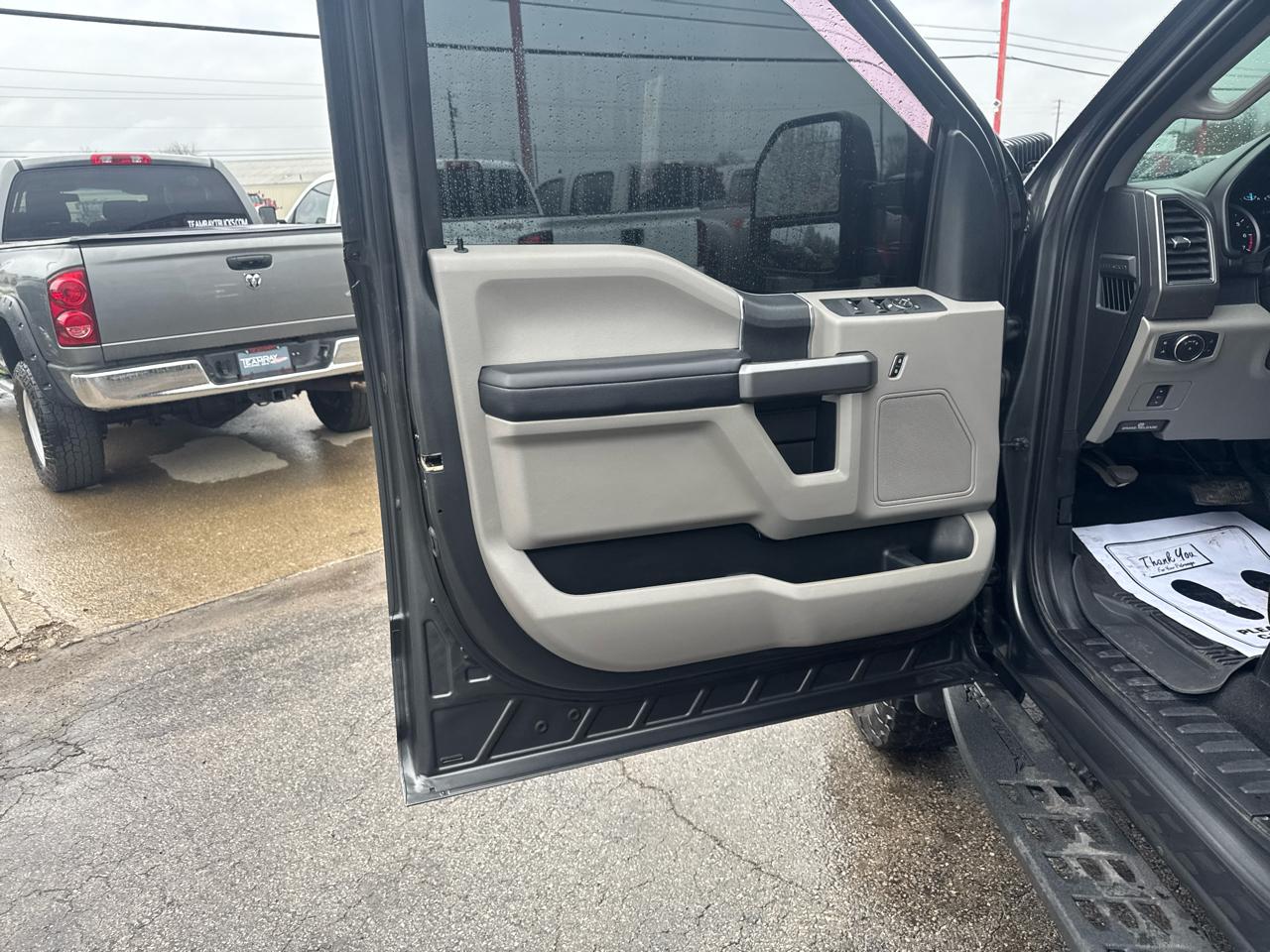 Ford Super Duty F-250 SRW XLT 4WD Crew Cab 6.75' Box 2019