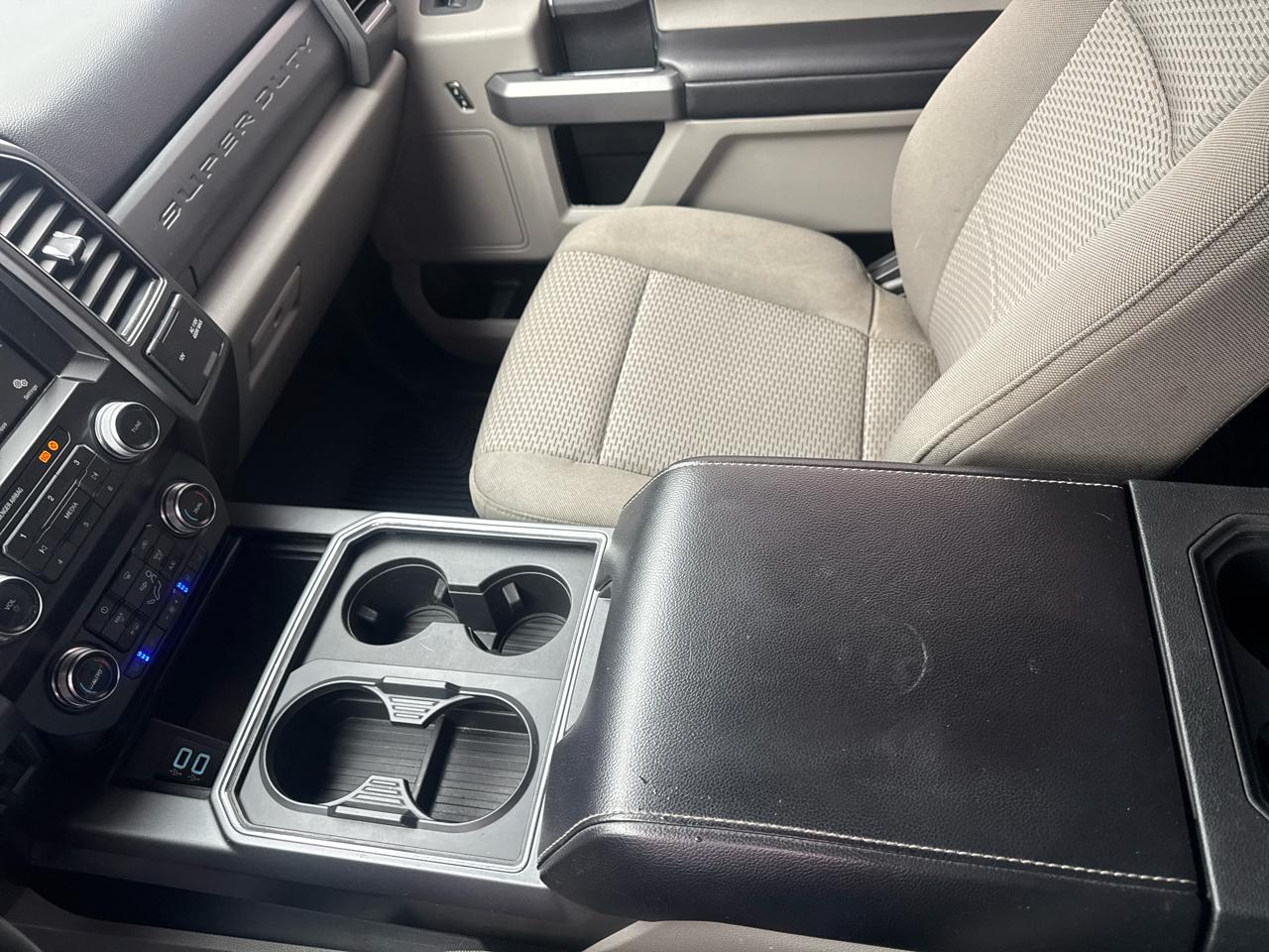 Ford Super Duty F-250 SRW XLT 4WD Crew Cab 6.75' Box 2019