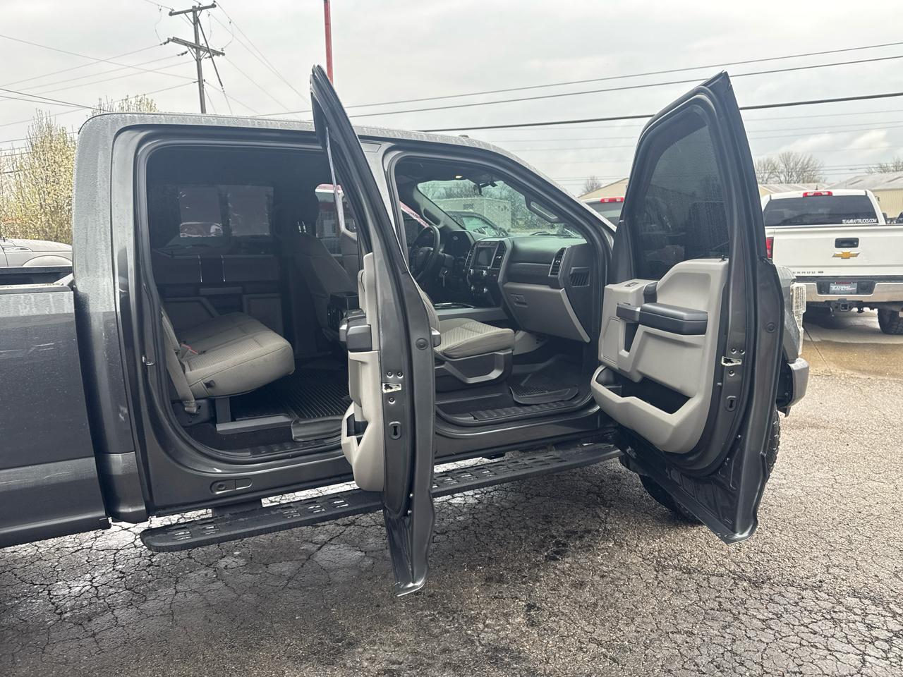 Ford Super Duty F-250 SRW XLT 4WD Crew Cab 6.75' Box 2019