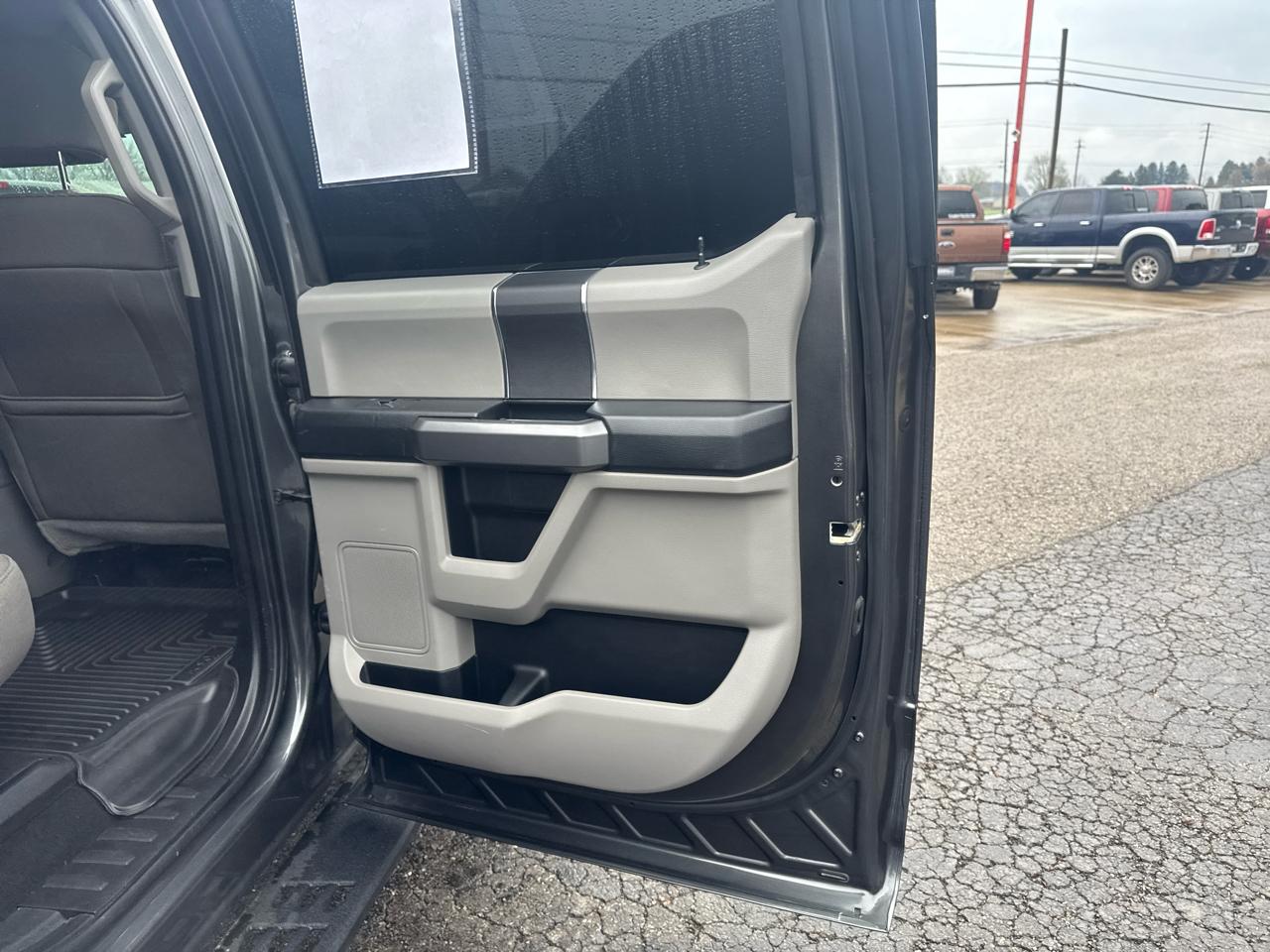 Ford Super Duty F-250 SRW XLT 4WD Crew Cab 6.75' Box 2019