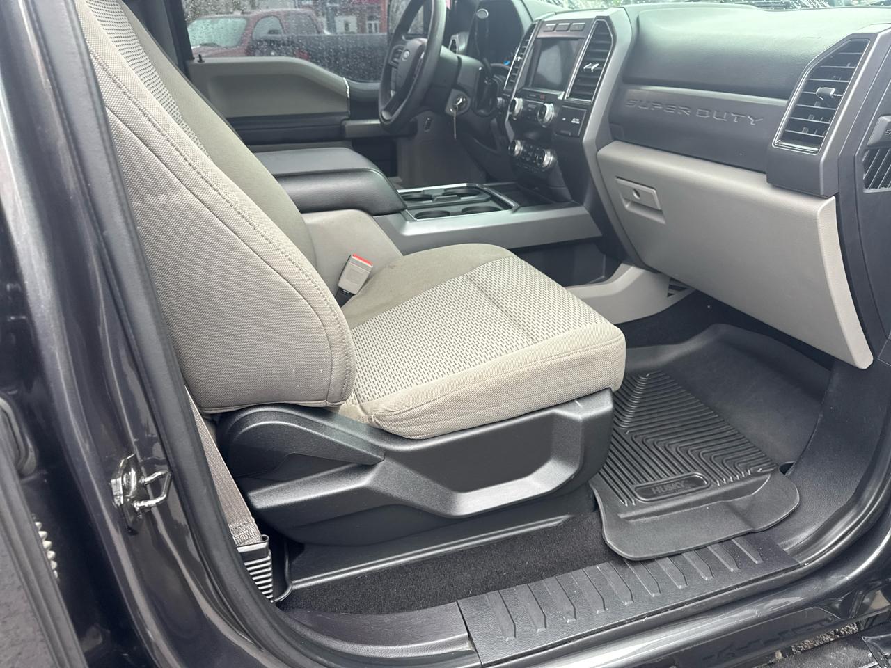 Ford Super Duty F-250 SRW XLT 4WD Crew Cab 6.75' Box 2019