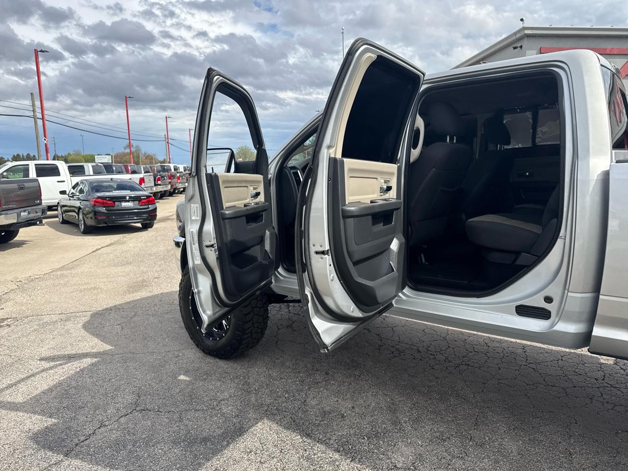 RAM 2500 4WD Crew Cab 149" Big Horn 2012